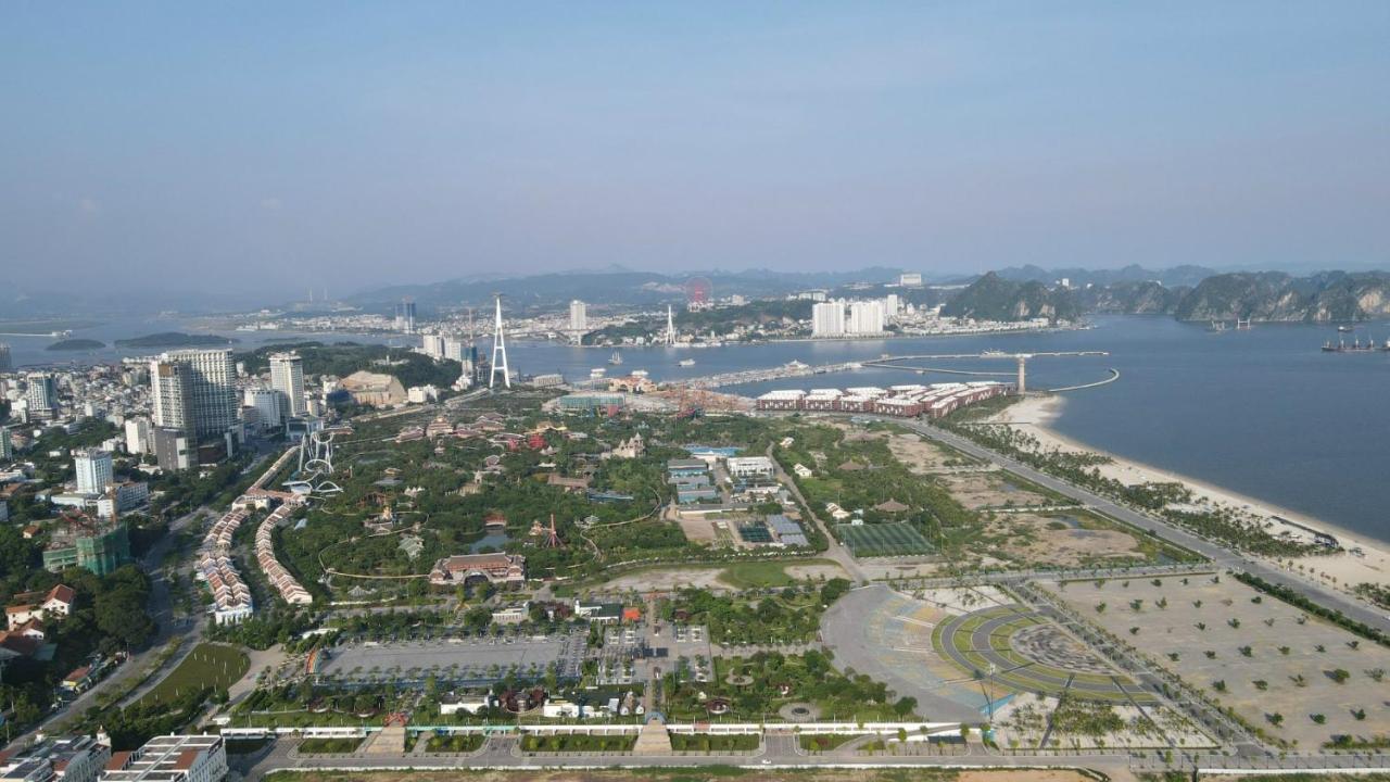 Ha Long Seasun Hotel エクステリア 写真