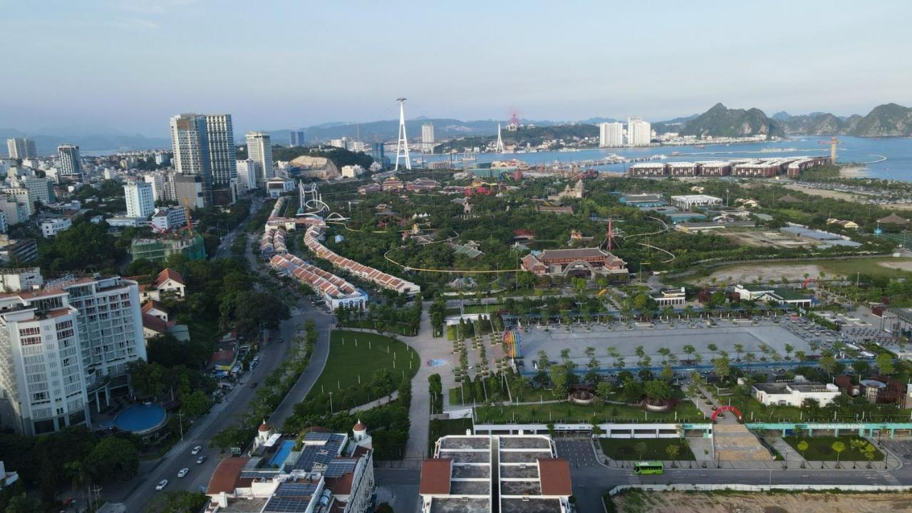 Ha Long Seasun Hotel エクステリア 写真